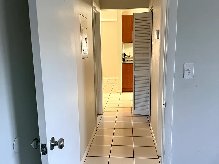 4686 SW 65th Ave — Photo 15
