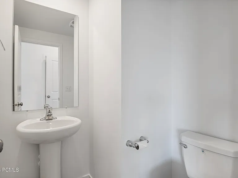 2377 N Wildwood Ln — Photo 6