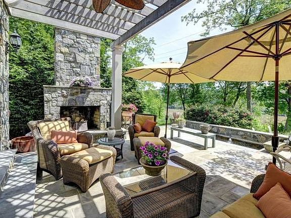 Outdoor Fireplace