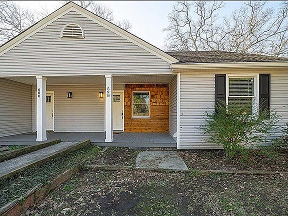 2nd image of 598 Frasier St