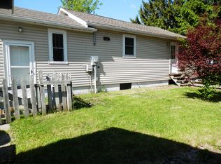214 N Lincoln St, Elkhorn, WI 53121