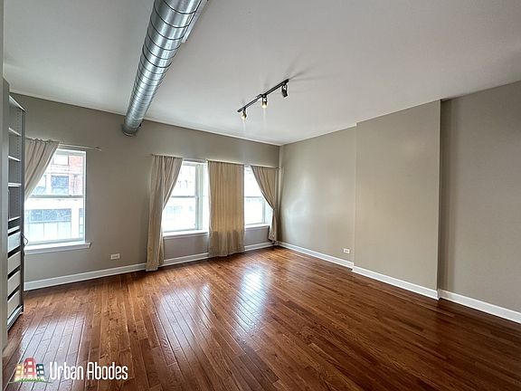 5th image of 674 N Orleans St #2A