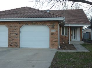 1408 Peachtree Ln, Lockport, IL