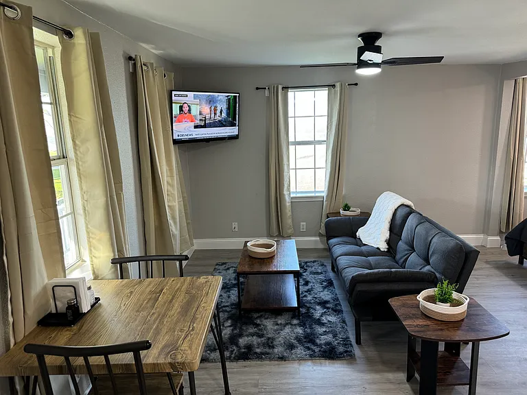 5202 County Road 469 #5 — Photo 4