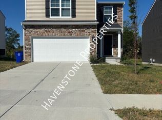 2863 Pine Leaf Ct, Hamilton, OH 45013