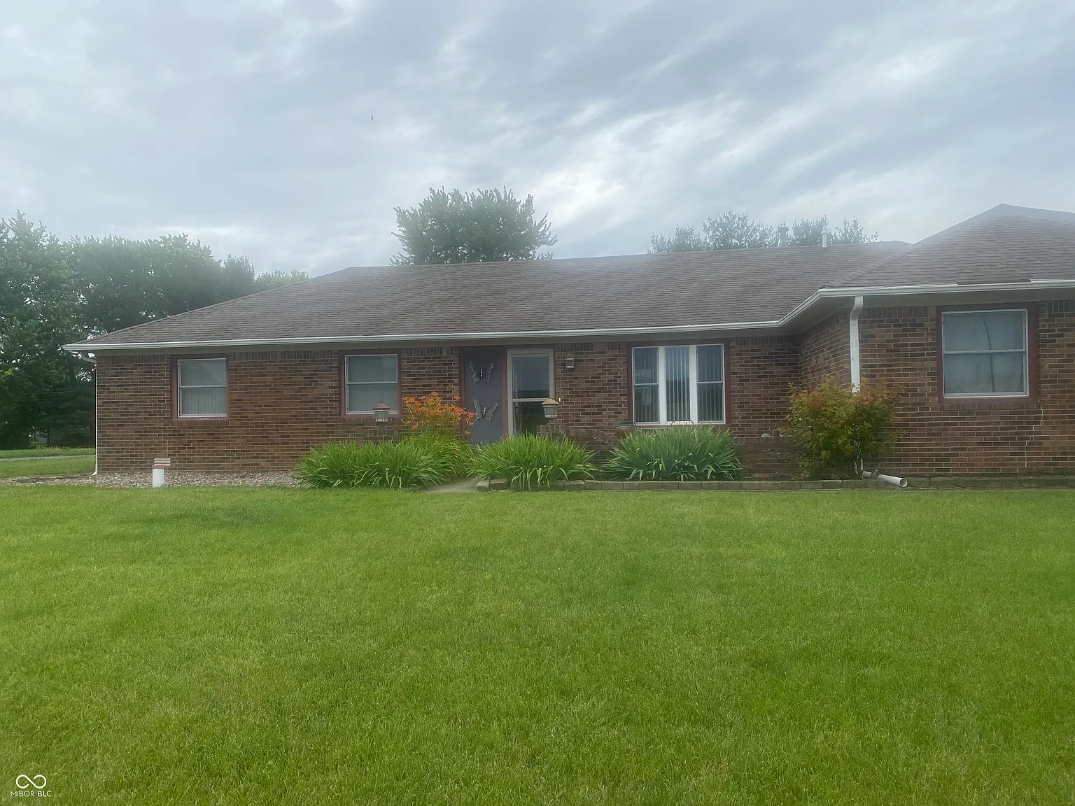 7575 N County Road 500 E photo 1