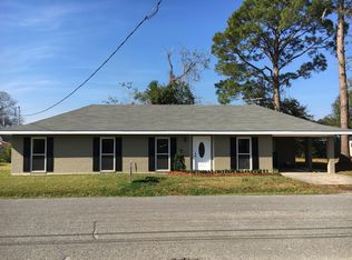 1120 E Camellia Dr, Thibodaux, LA 70301