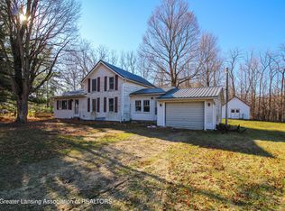 31276 Water St, Sturgis, MI 49091