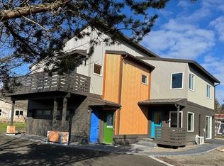 208 19th St, Pt Townsend, WA 98368