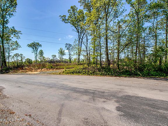 2nd image of 171 Hornby Ferry Rd