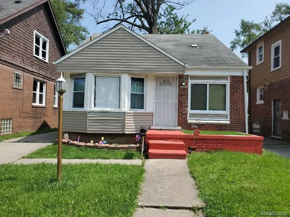 14920 Sorrento St, Detroit, MI 48227