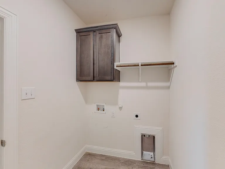 11029 Klondike Ln — Photo 41