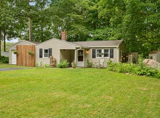 37 Lake St, Ledyard, CT 06339