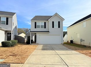 18 Everett Cir, Cartersville, GA 30120