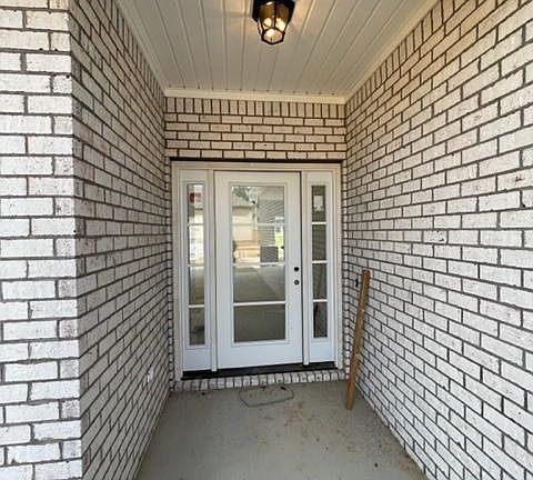 3rd image of 448 Zoey Grace Dr