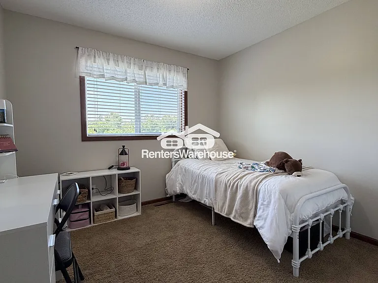 16784 Olivine St NW — Photo 9