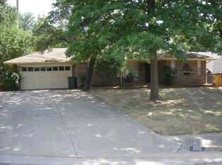 1016 Ridgecrest Rd, Edmond, OK 73013