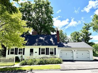 24 Corwin St, Cazenovia, NY 13035
