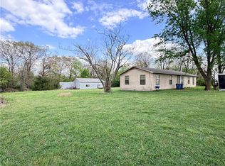 13280 N Gaiche Rd, Gentry, AR 72734