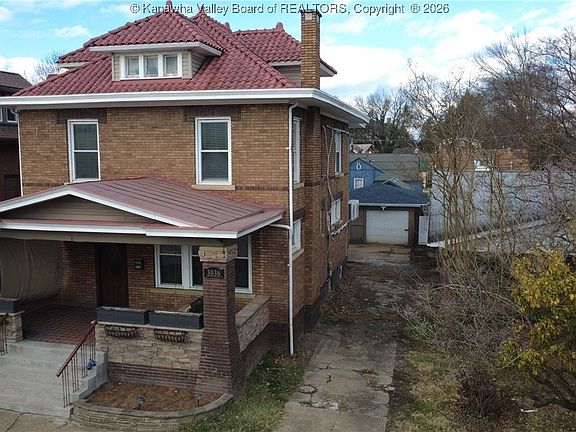 2nd image of 3036 3rd Ave
