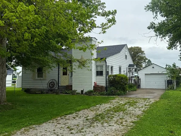 5327 Essex Dr, Owensboro, KY 42301