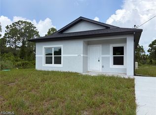 1092 Norton Ave S, Lehigh Acres, FL 33974
