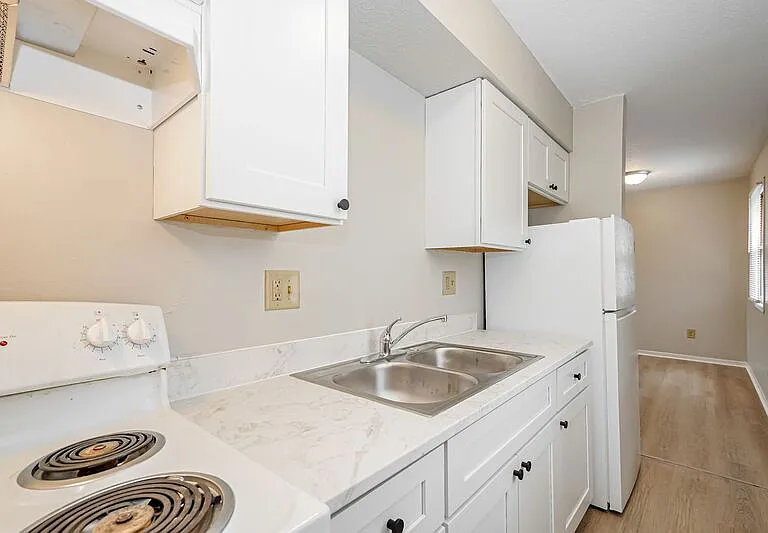 207 N Madison Rd #C — Photo 7