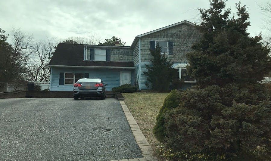 1st image of 5 Norway Pine Dr #A-k