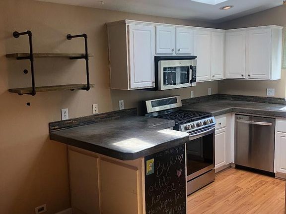 2nd image of 1255 38th Ave Spc 42