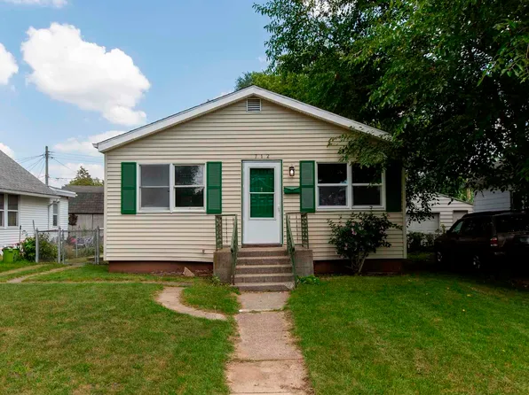 712 Geyer Ave, Mishawaka, IN 46544