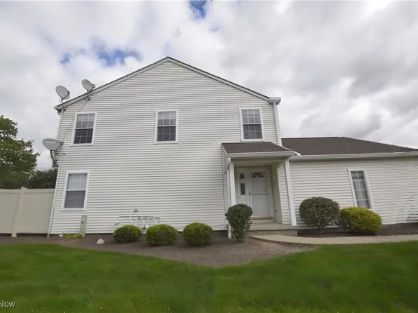 63 Canter Ln, Northfield, OH 44067