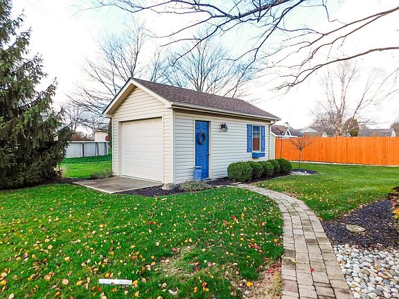 4th image of 1528 Parlor City Dr