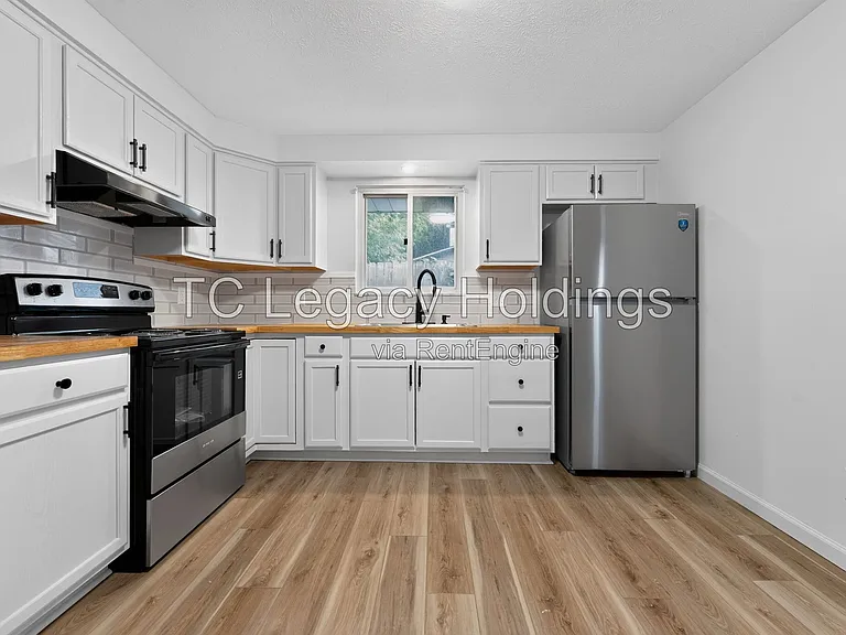 729 Ridgeway Ave — Photo 10
