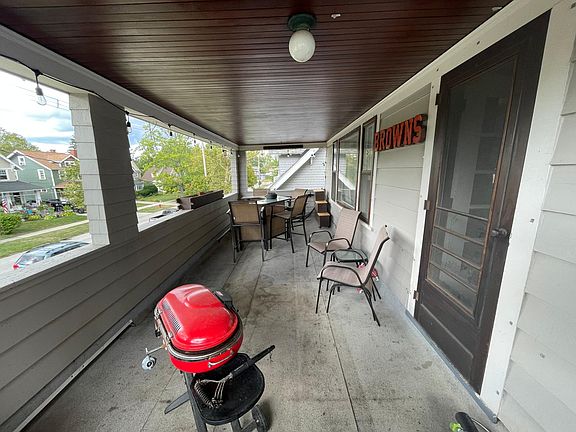 3rd image of 1225 Granger Ave