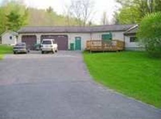 1754 McRae Hill Rd, Traverse City, MI 49684