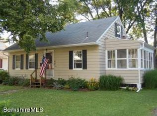 44 Dexter St, Pittsfield, MA 01201