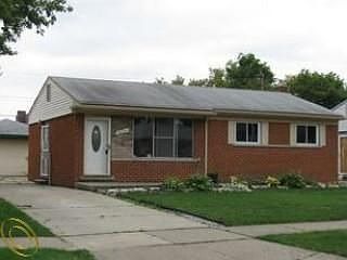 1st image of 30771 Barrington St