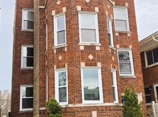 5413 N Artesian Ave APT 3, Chicago, IL 60625