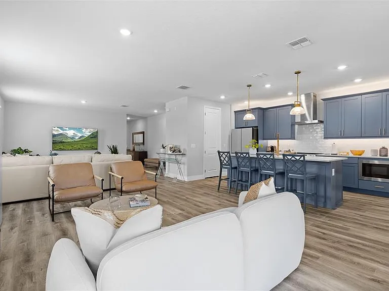 2205 Broadbrook Dr — Photo 13