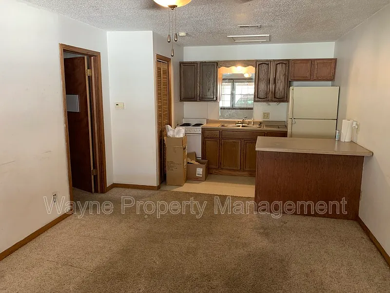 1 bed, 1.0 bath, 489 sqft, $575 — Photo 2