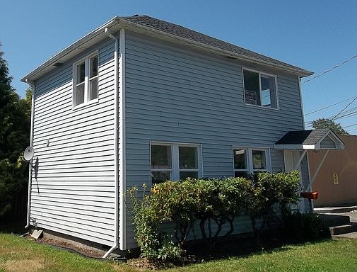 1st image of 8 SE Grace Ave