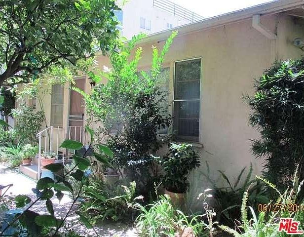 1st image of 1261 Stoner Ave