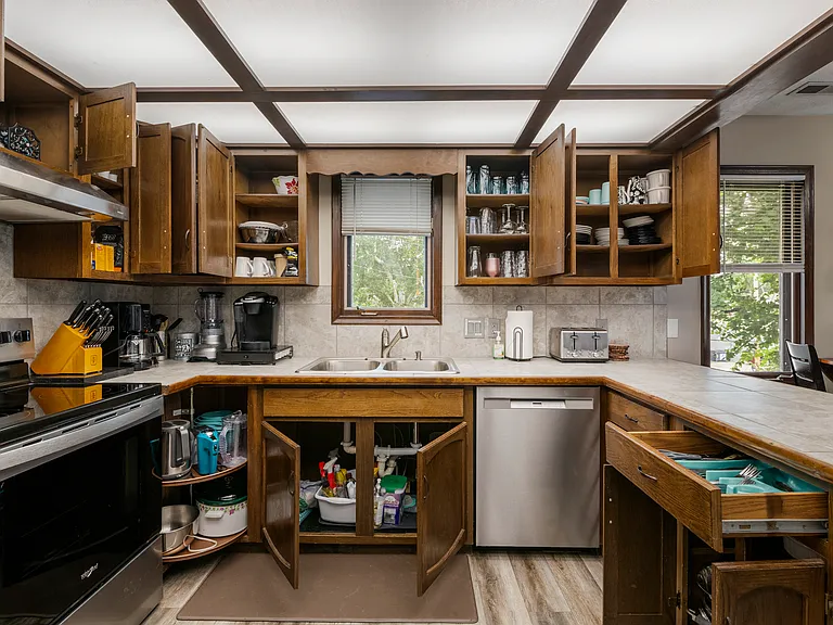 5008 NW Radial Hwy #2 — Photo 19