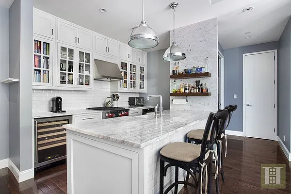 Rented by Halstead Real Estate | media 43