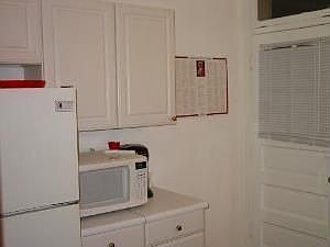 4th image of 6201 N Oakley Ave