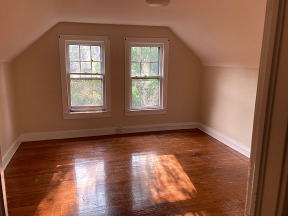 5th image of 1711 Preyer Ave #3