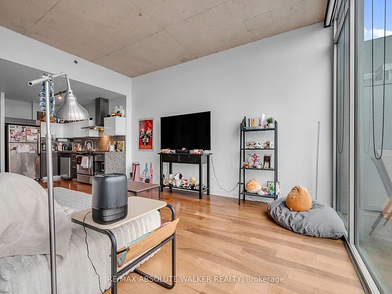 360 McLeod St #717 — Photo 12