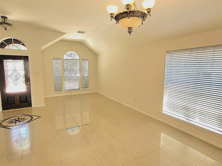 12923 Dove Point Ln — Photo 16