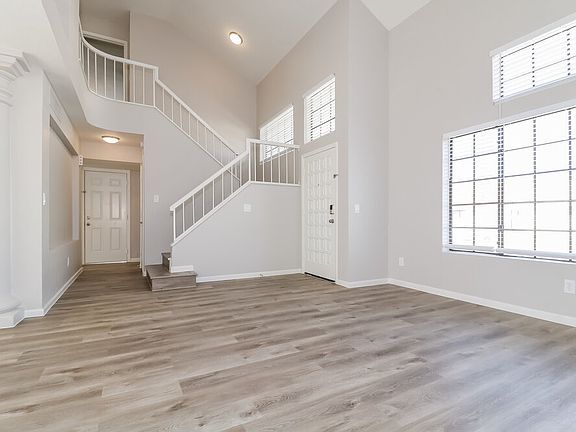 5th image of 3305 E Wescott Dr