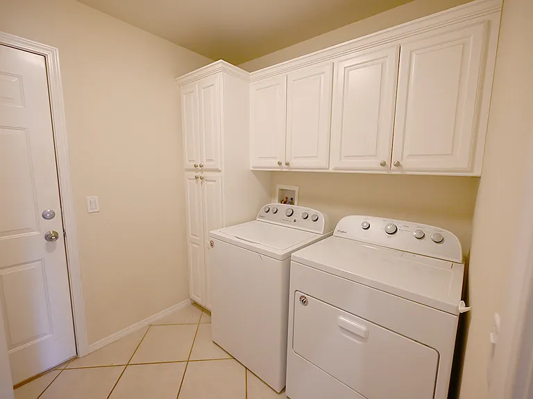 814 S Rock Hollow Ct — Photo 21
